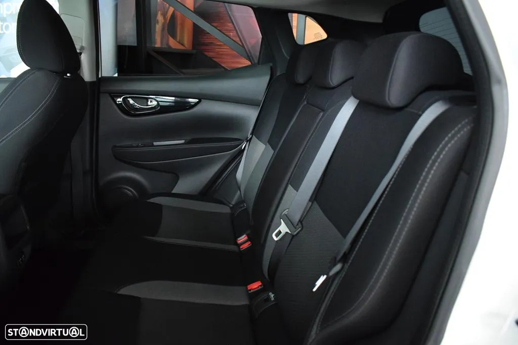 Nissan Qashqai 1.5 dCi Tekna Premium - 31