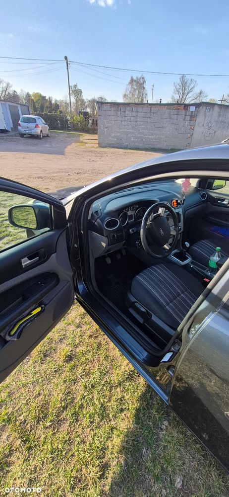 Ford Focus 1.6 TDCi Sport - 9