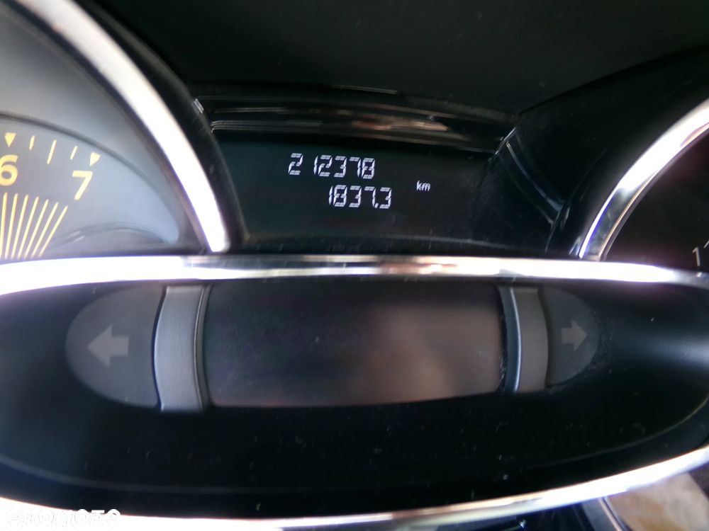 Renault Clio 2013 photo 5