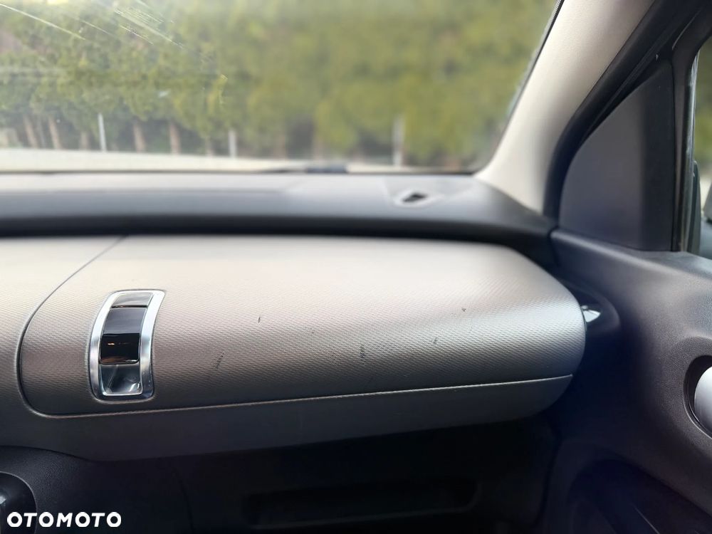 Citroën C4 Cactus - 17