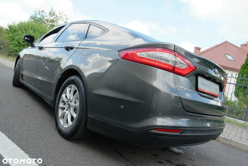 Ford Mondeo - 37