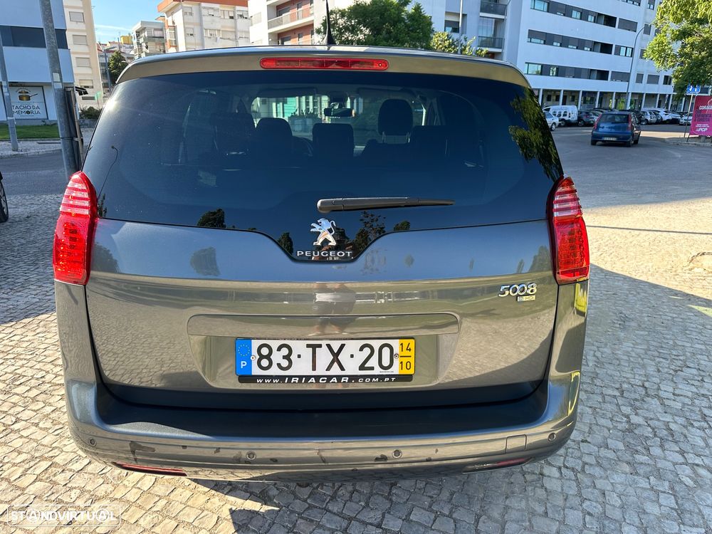 Peugeot 5008 1.6 E-HDi 7L Allure 2-Tronic - 10