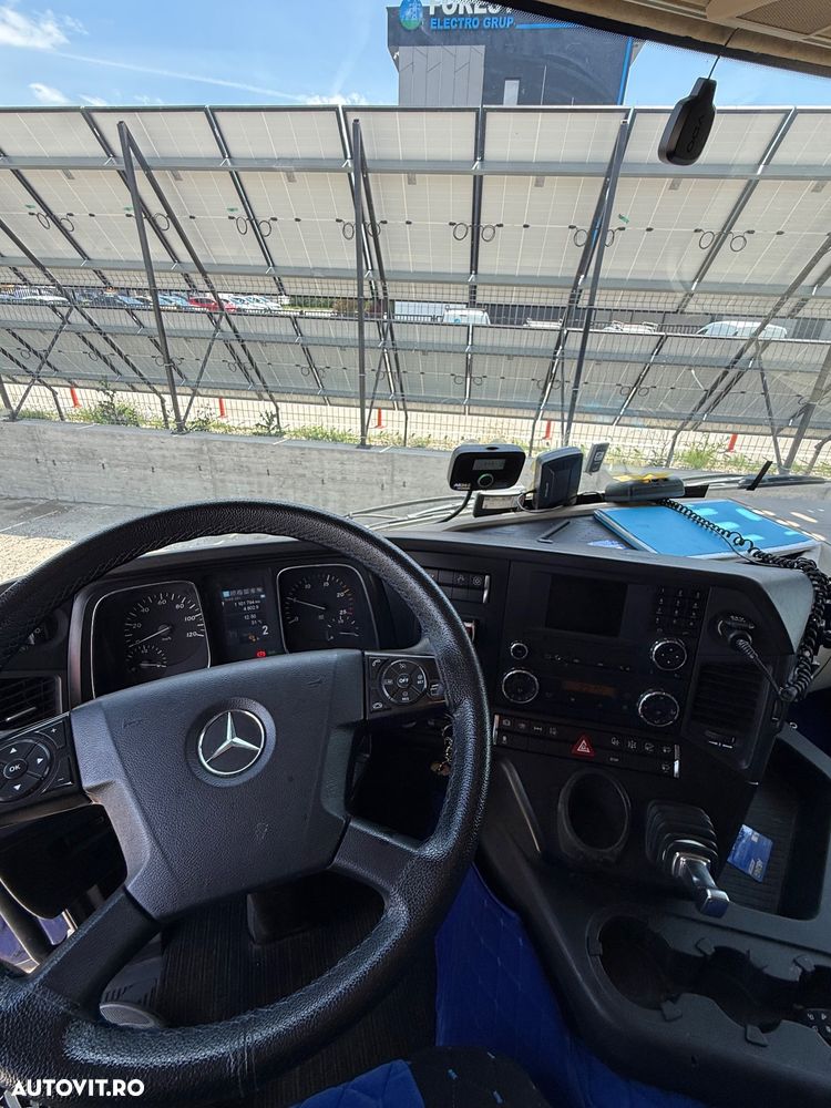 Mercedes-Benz Actros - 7