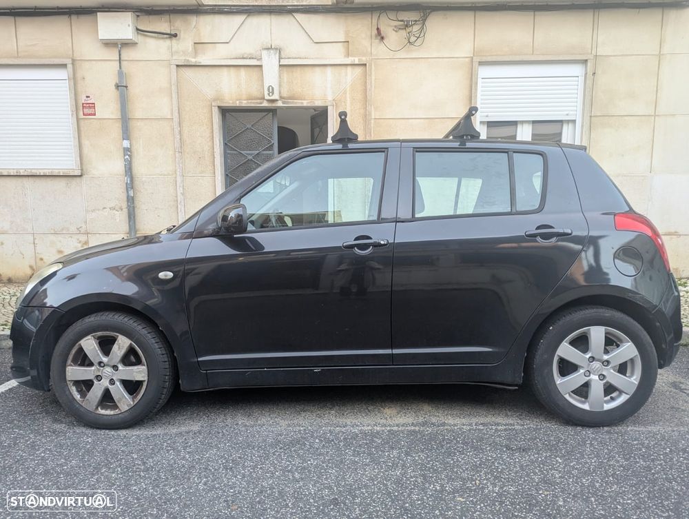 Suzuki Swift 1.3 16V GL - 1