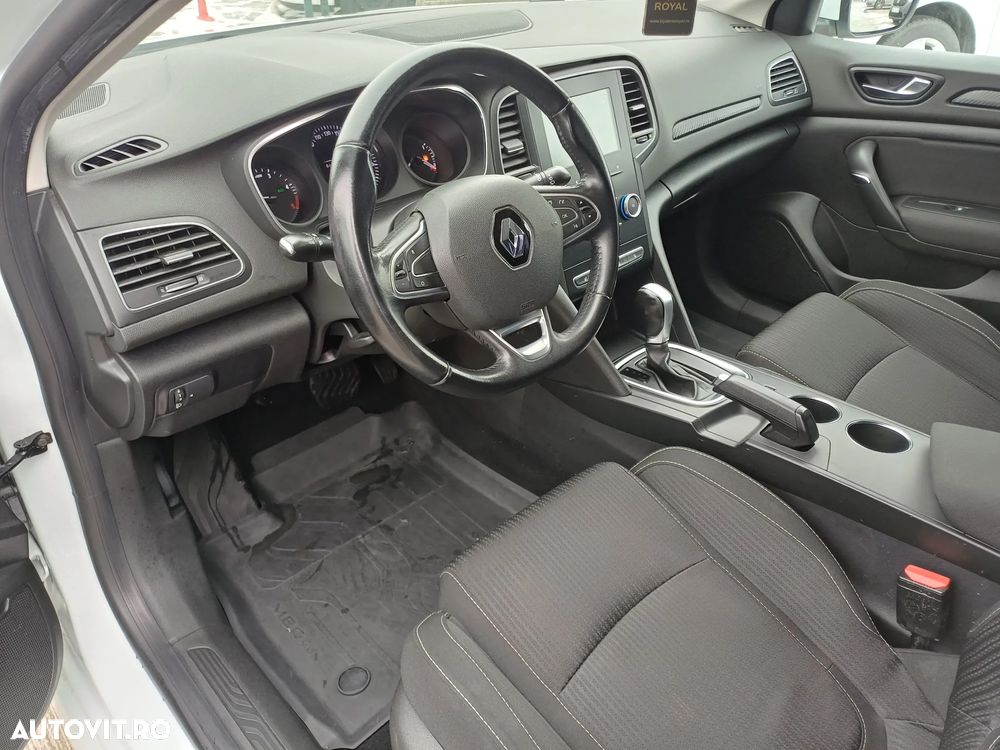 Renault Megane 1.5 dCI EDC Intens - 8