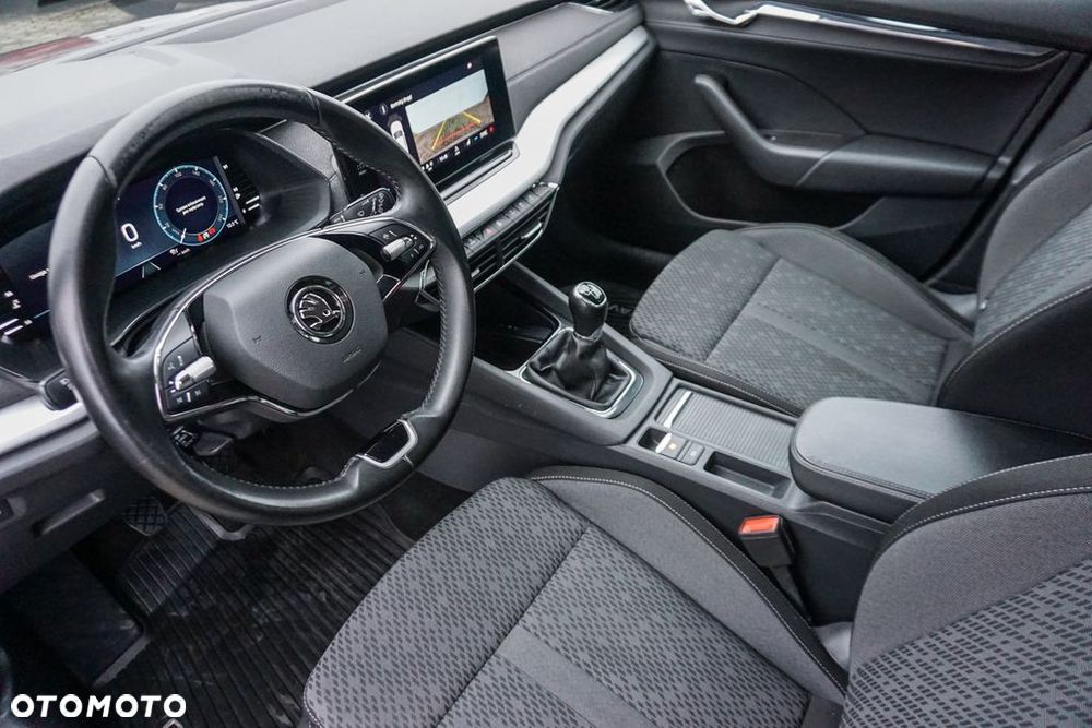 Skoda Octavia 1.5 TSI ACT Style - 9