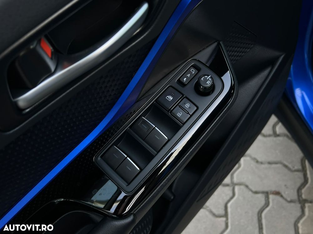 Toyota C-HR 2.0 HSD 184 CP 4x2 CVT Style - 30