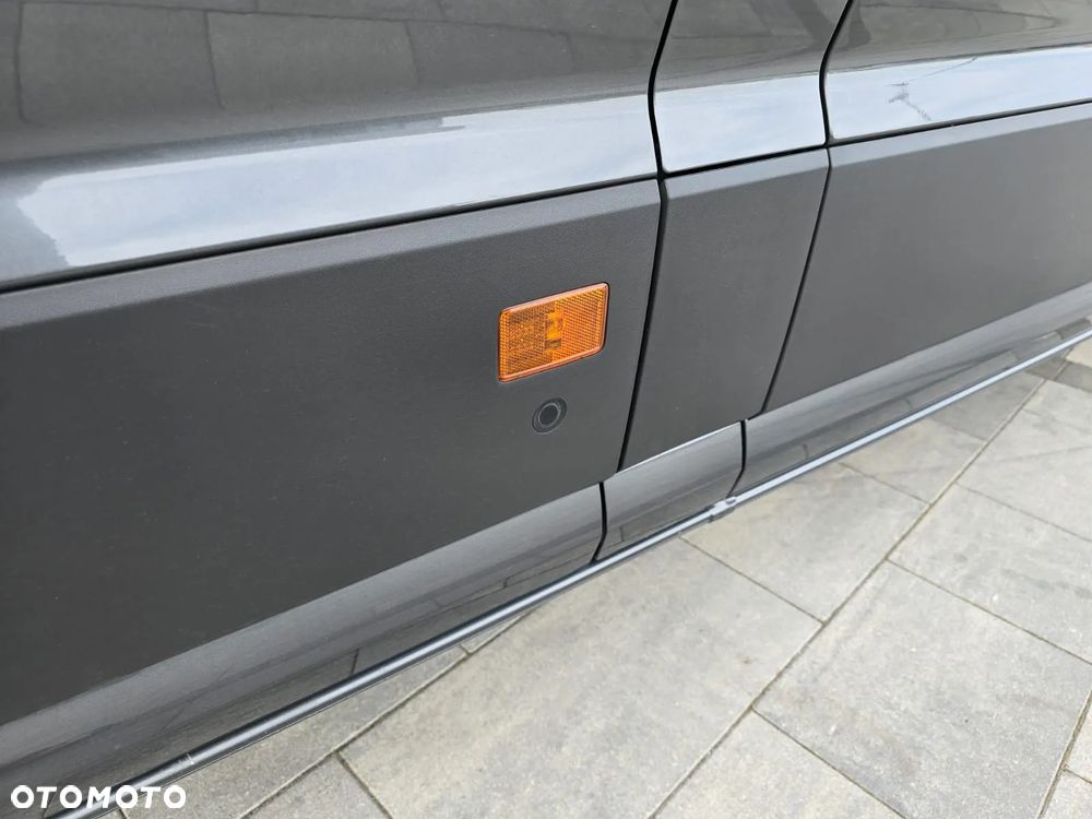 Volkswagen Crafter - 23