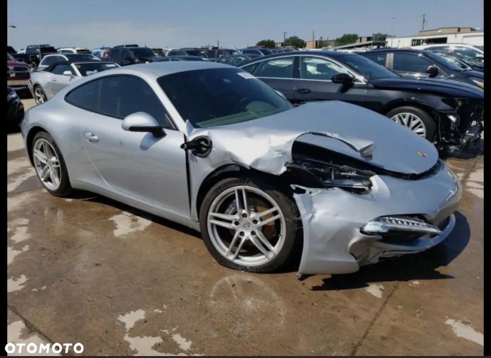Porsche 911 Carrera 4 PDK - 40