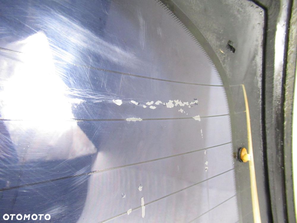 SZYBA TYLNA MAZDA MPV I - 6