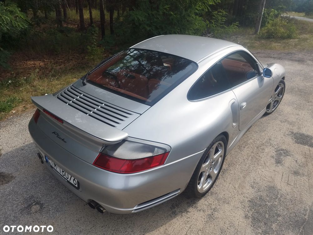 Porsche 911 - 9