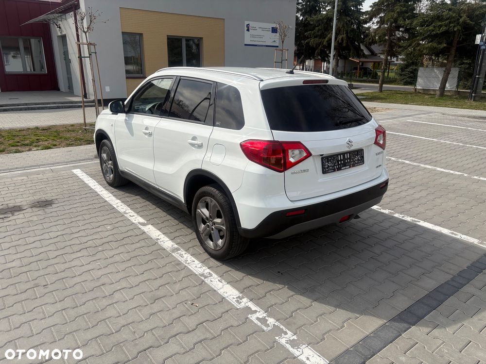 Suzuki Vitara 1.6 DDiS (4x4) Allgrip Comfort - 17