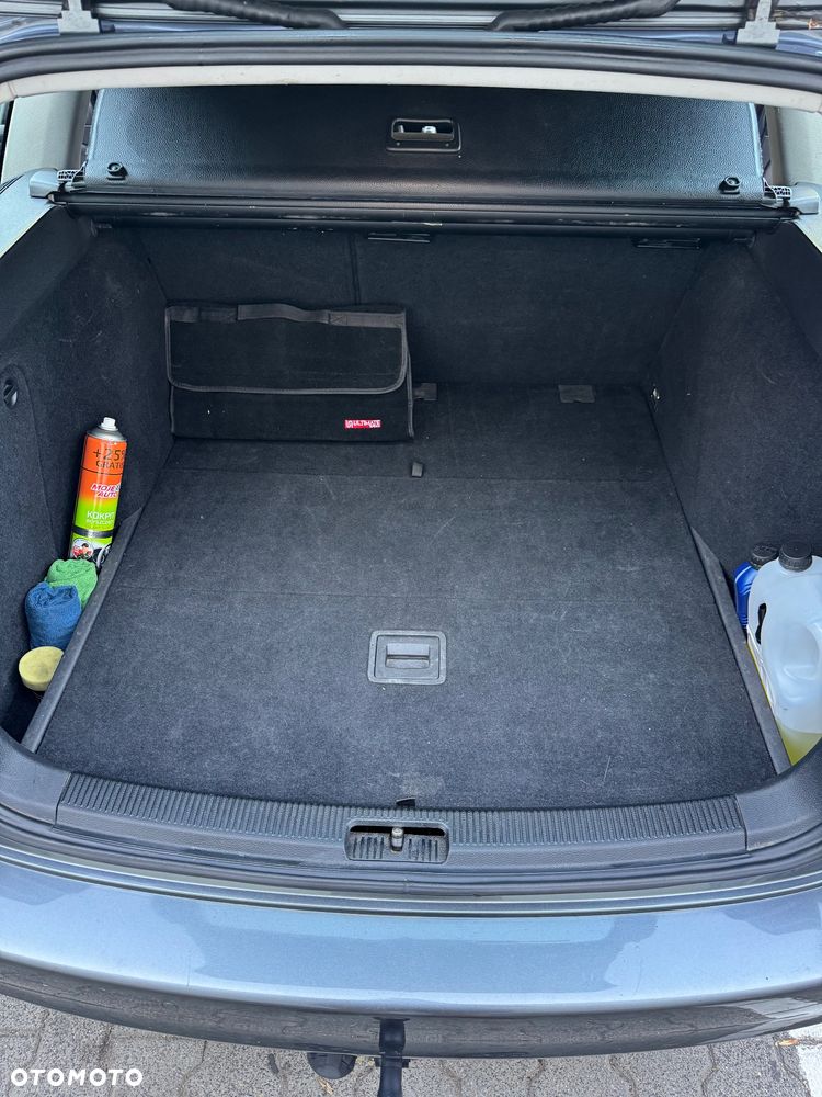 Volkswagen Golf 1.6 TDI Comfortline - 11