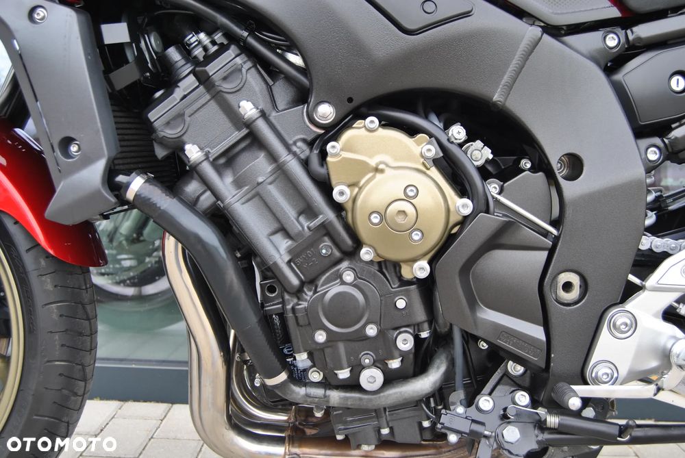 Yamaha FZ - 9