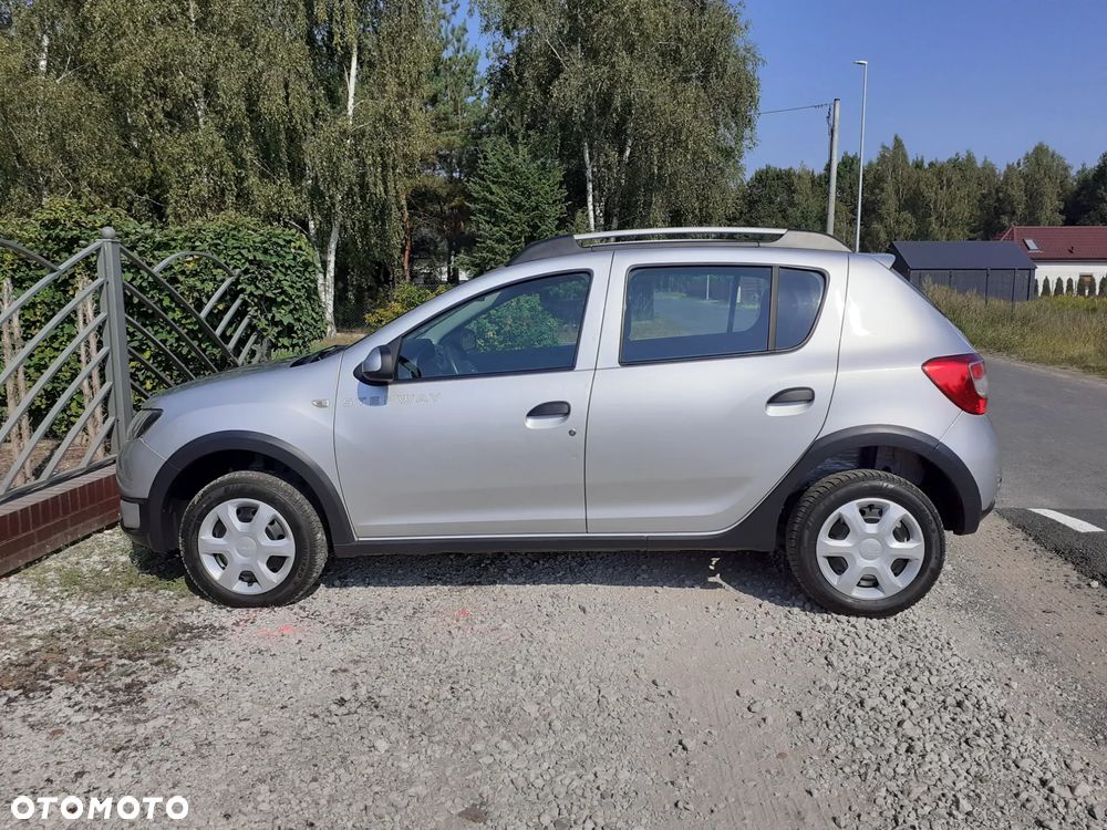 Dacia Sandero 1.5 dCi Laureate - 17