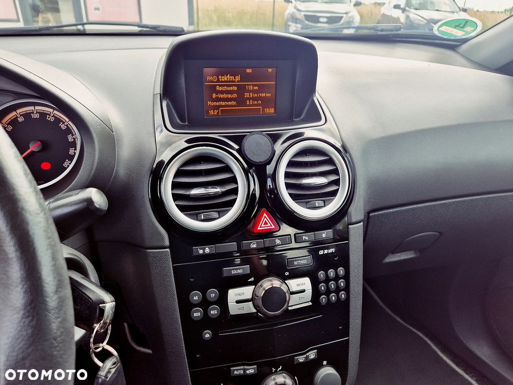Opel Corsa 1.4 16V Energy - 24
