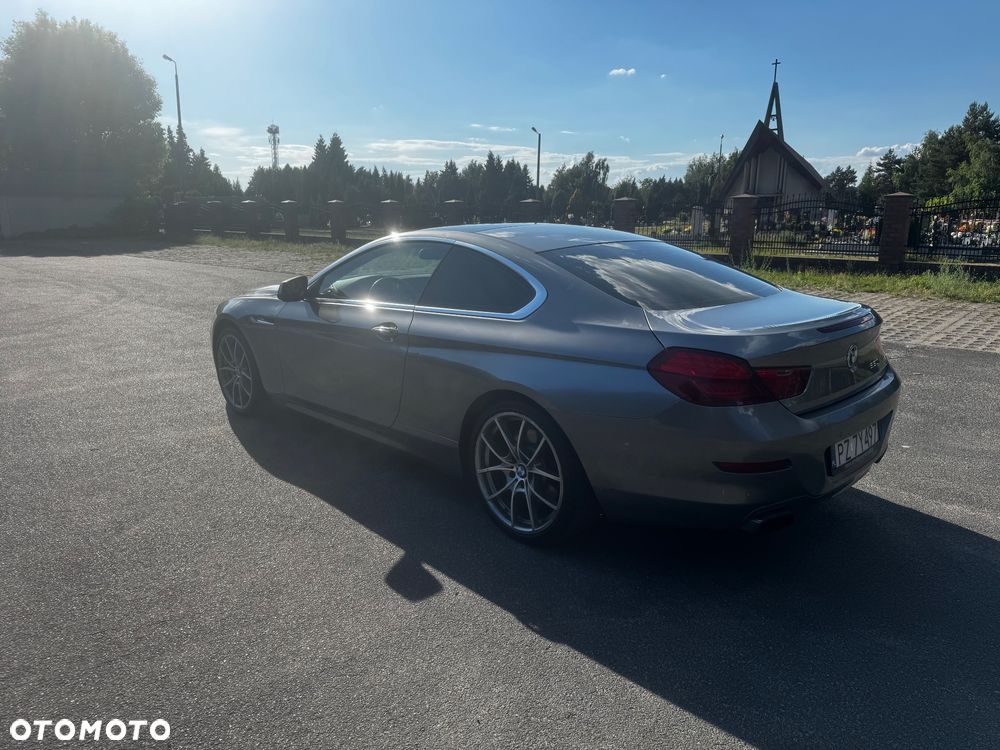 BMW Seria 6 650i - 14