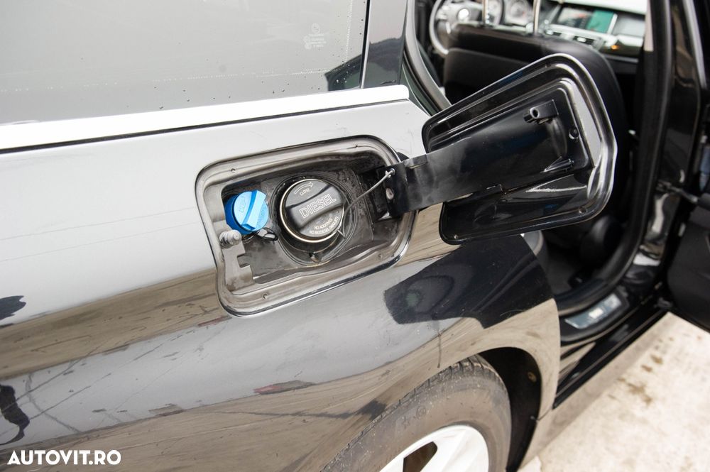 BMW Seria 5 520d xDrive Aut. Luxury Line - 5