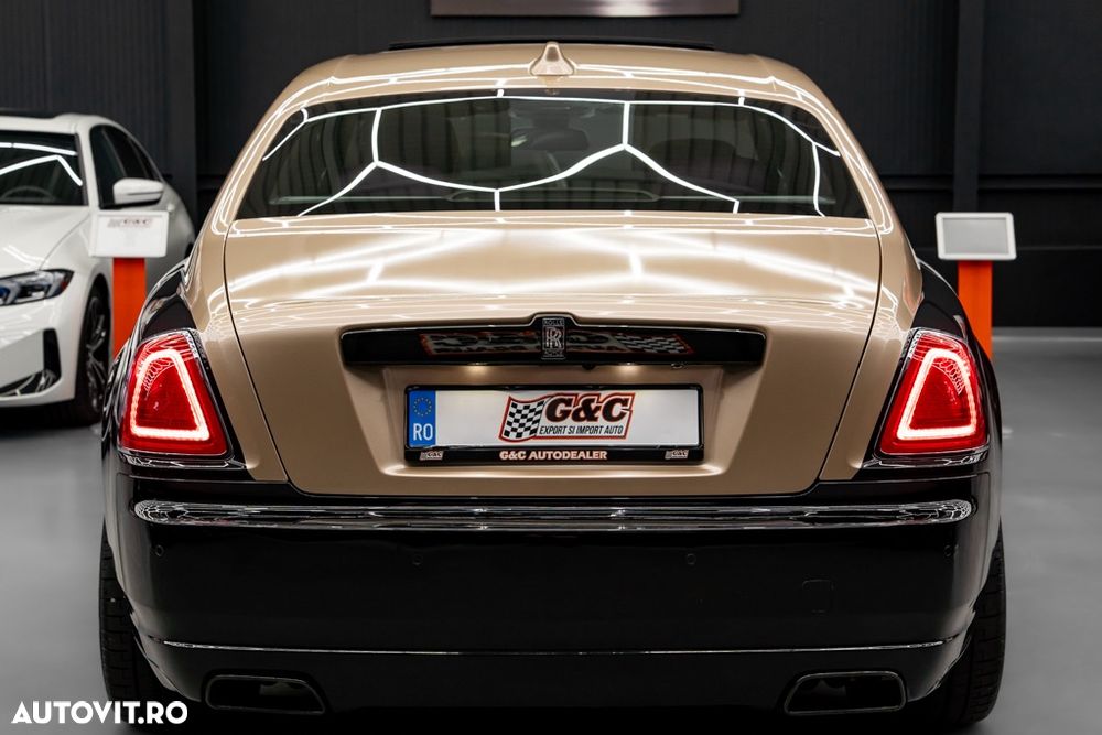 Rolls-Royce Ghost Black Badge - 25