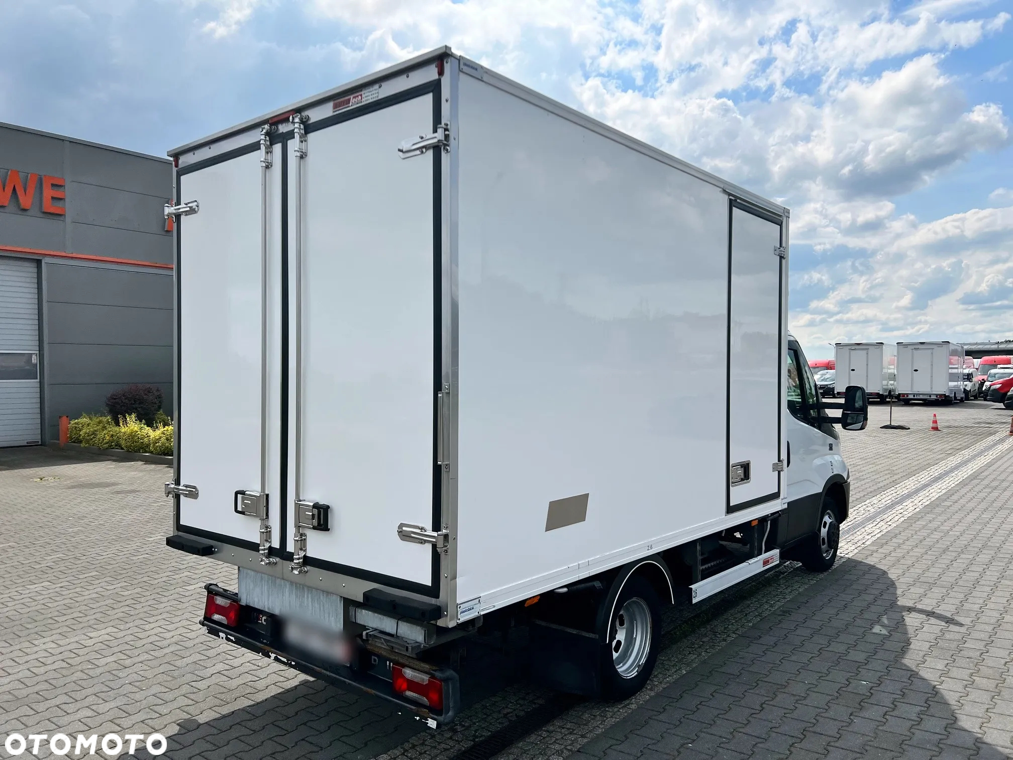 Iveco Daily 50C15 Kontener Mroźnia/Chłodnia 3x Drzwi ThermoKing V 300 Max + 230V - 4