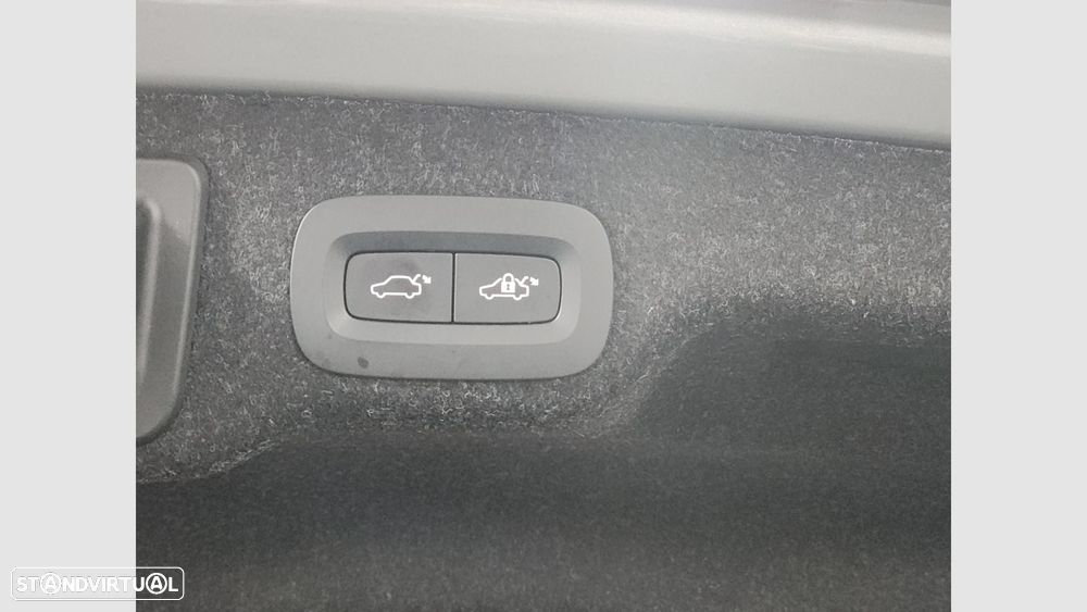 Volvo S90 2.0 T8 PHEV Plus Dark AWD - 15
