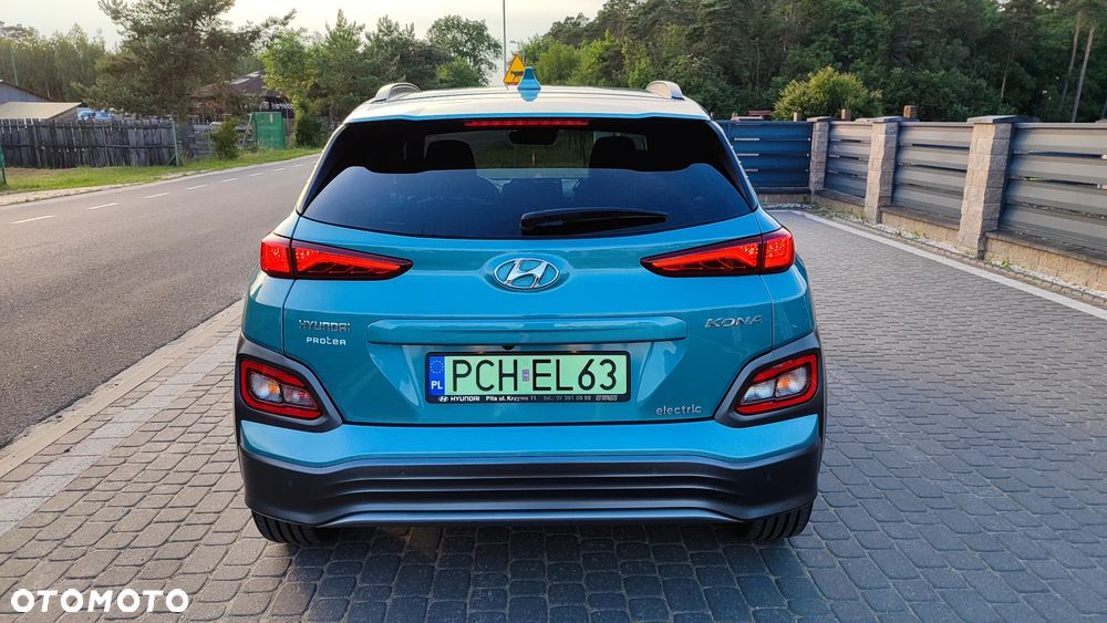 Hyundai Kona 39kWh Executive - 8