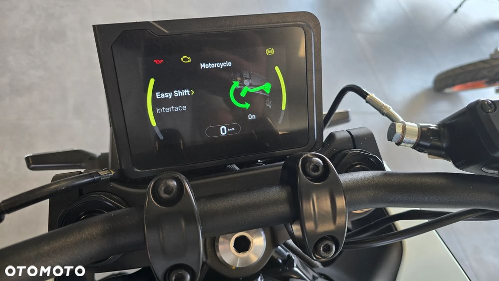 Husqvarna Vitpilen - 21