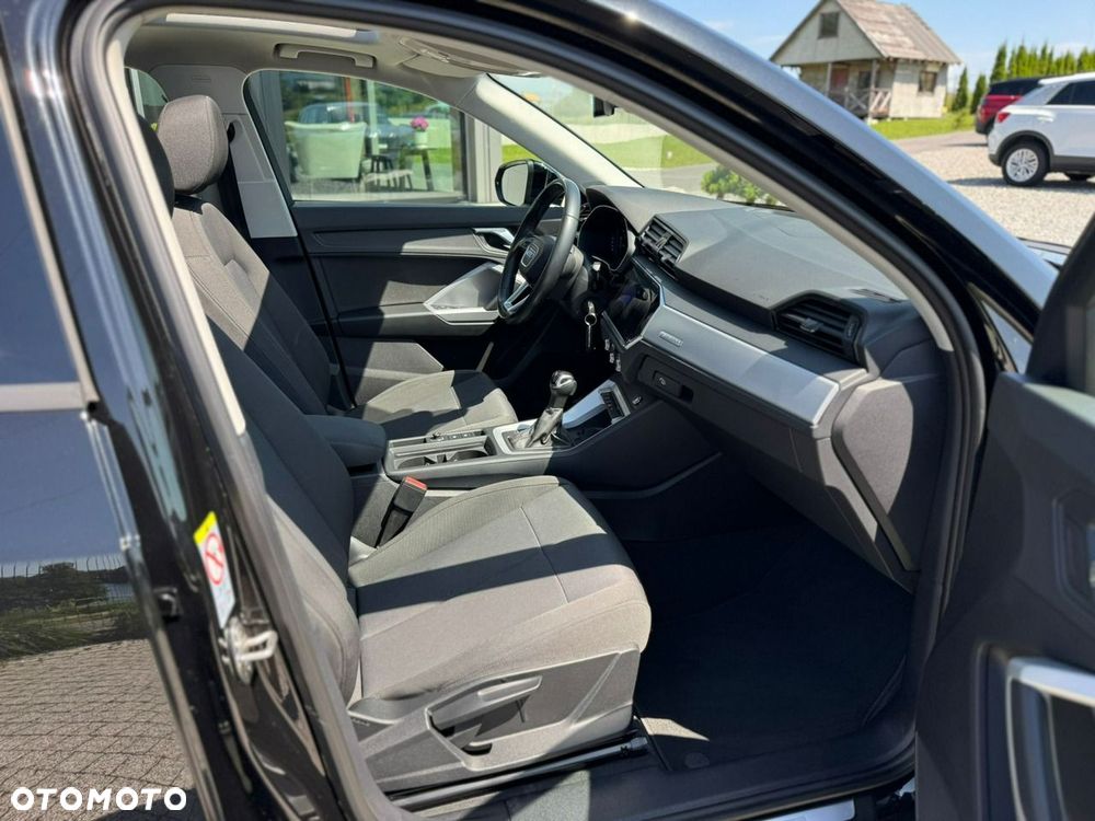 Audi Q3 - 13