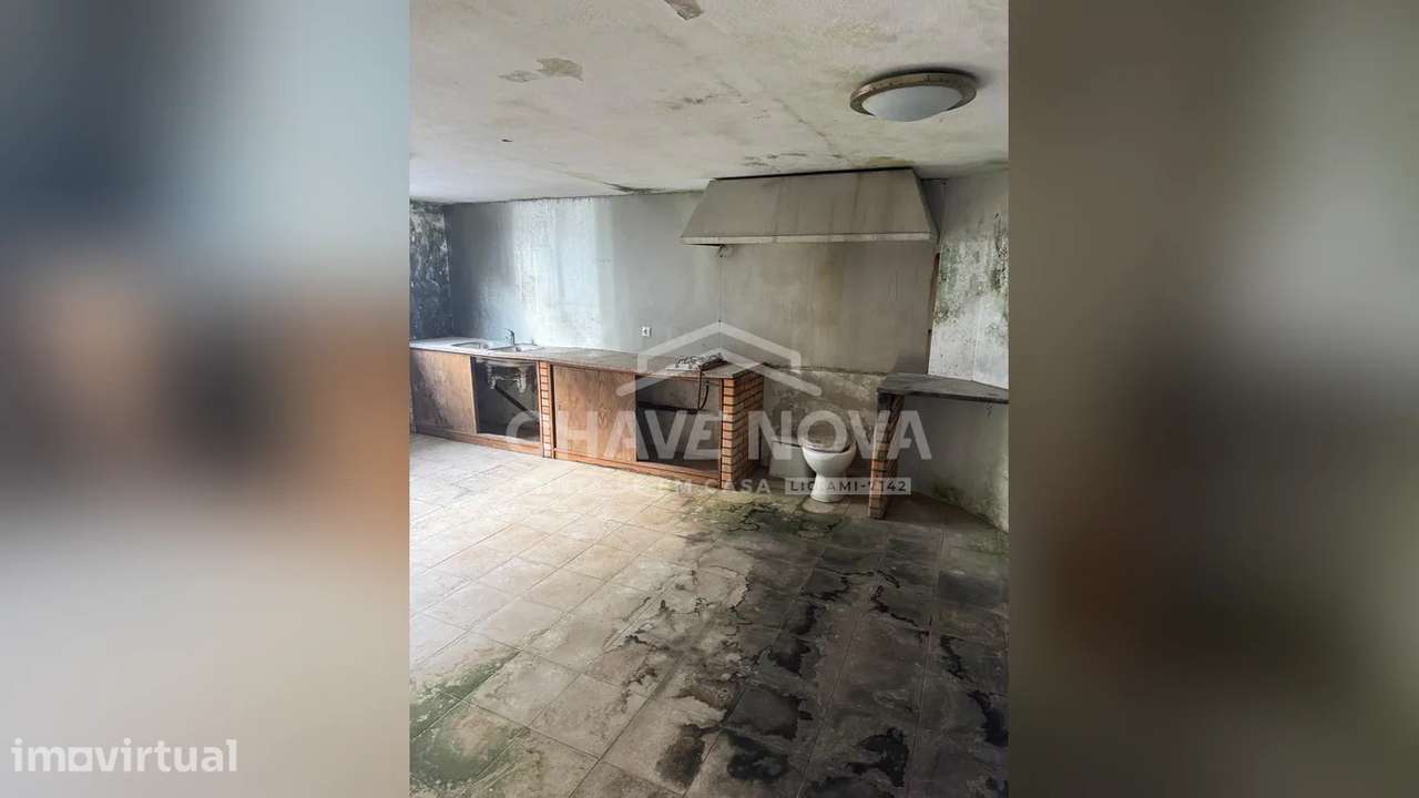 Moradia T5 com Garagem e Espaço Exterior em Mafamude - GAIA - Grande imagem: 4/22