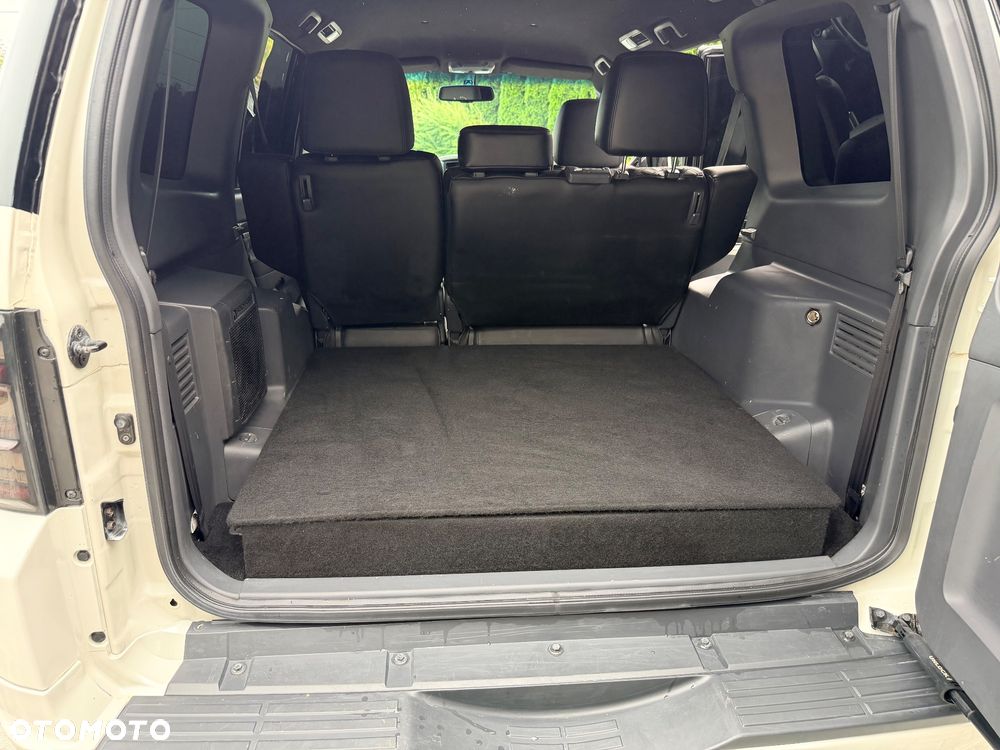 Mitsubishi Pajero - 22