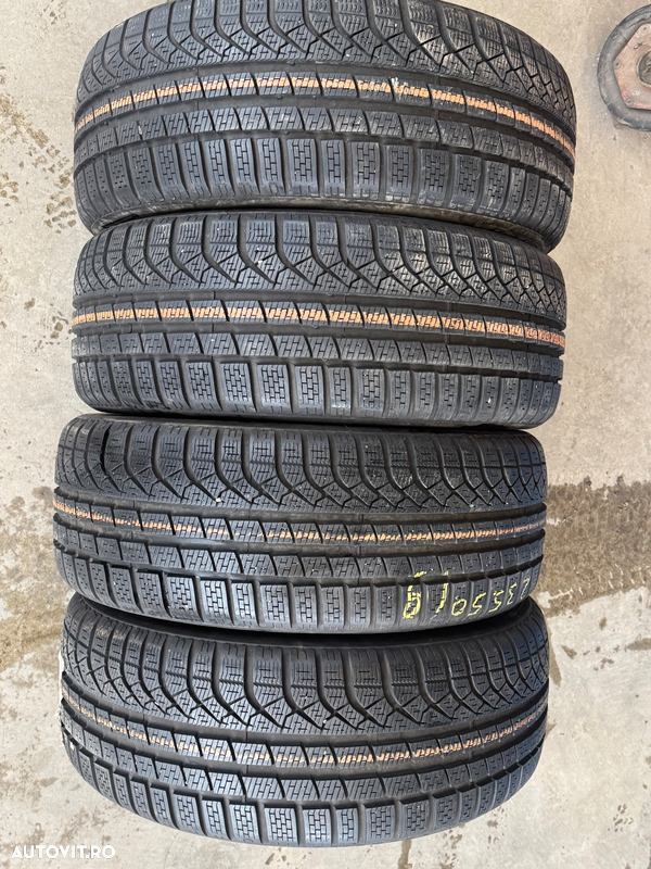 Vând 4 anvelope 235/50/19 Pirelli de iarnă ca noi