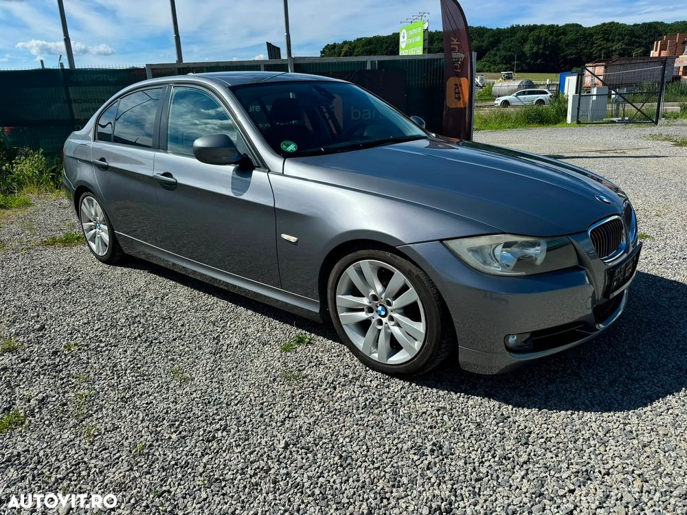 BMW Seria 3 318i - 1