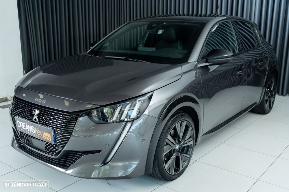 Peugeot 208 1.2 PureTech GT EAT8 - 5