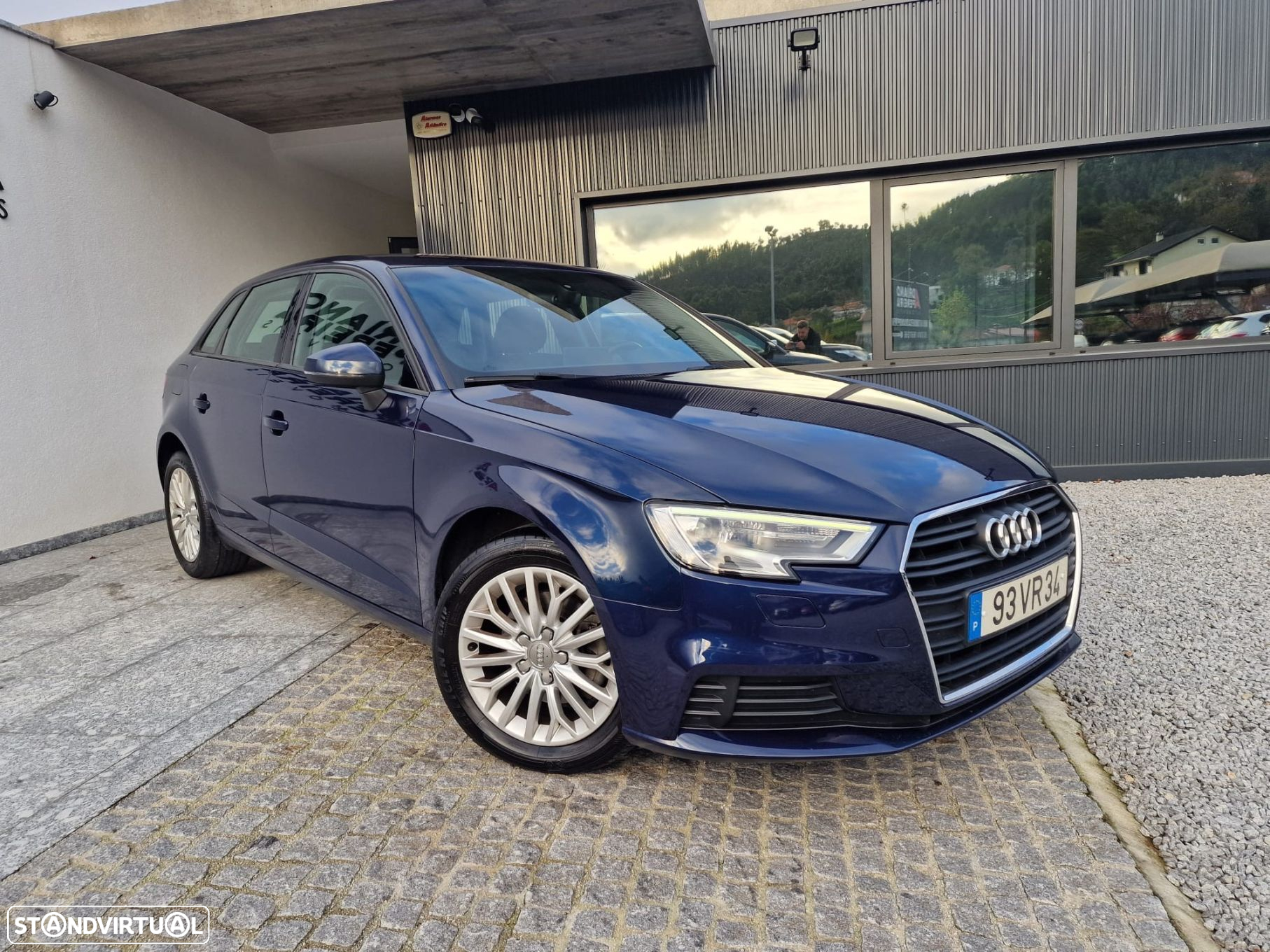 Audi A3 Sportback 30 TDI Design - 4