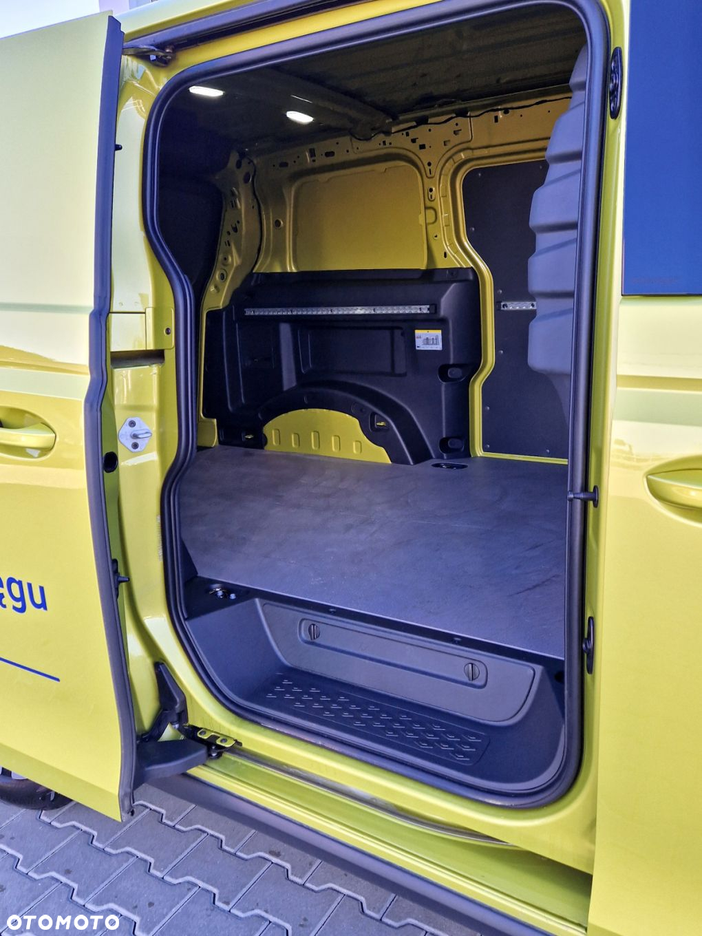 Volkswagen id-buzz - 14