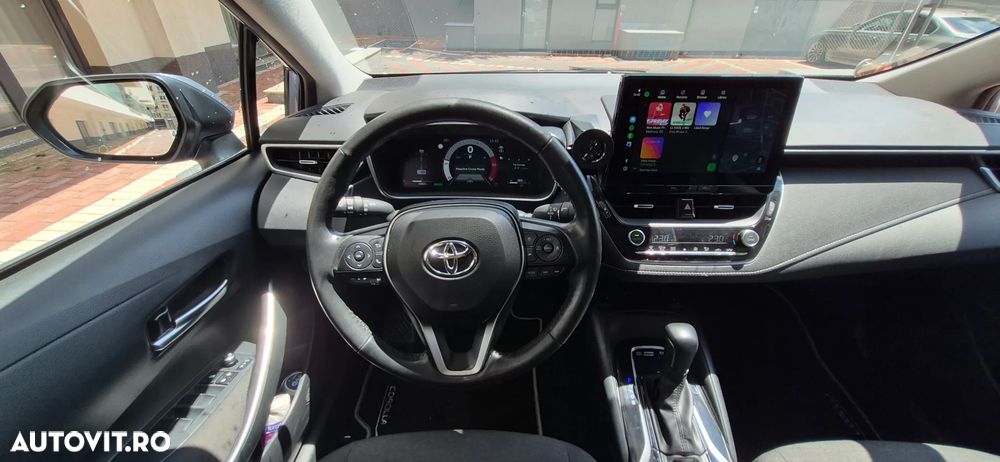 Toyota Corolla 1.8 HSD Business - 6