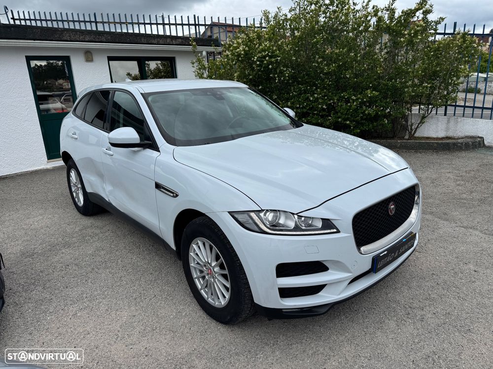 Jaguar F-Pace 2.0 i4D Pure - 30
