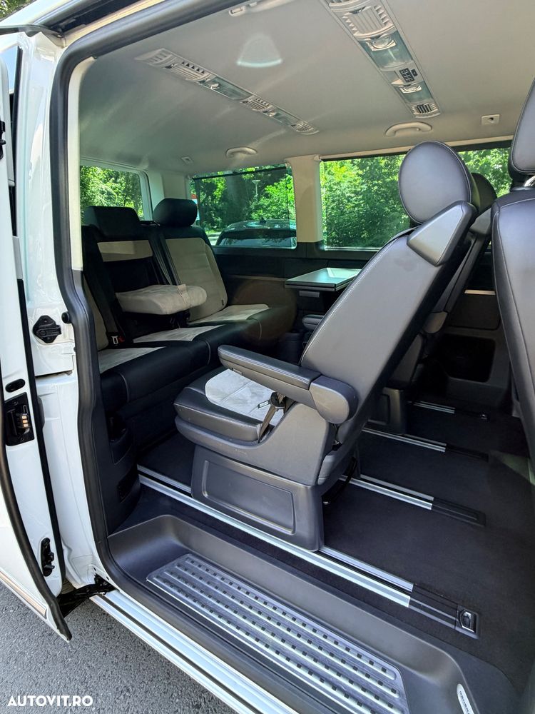 Volkswagen Multivan - 25