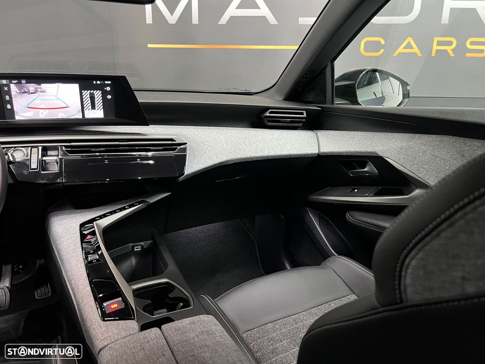 Peugeot 5008 1.2 Hybrid Allure e-DCS6 - 10