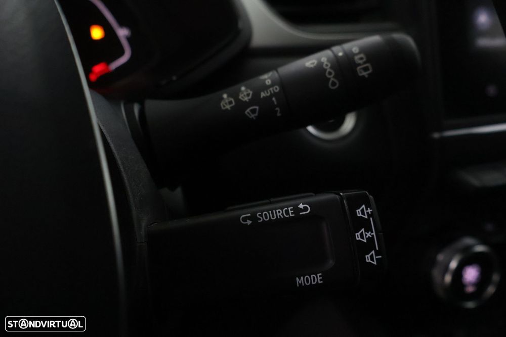 Renault Captur 1.0 TCe Techno - 10