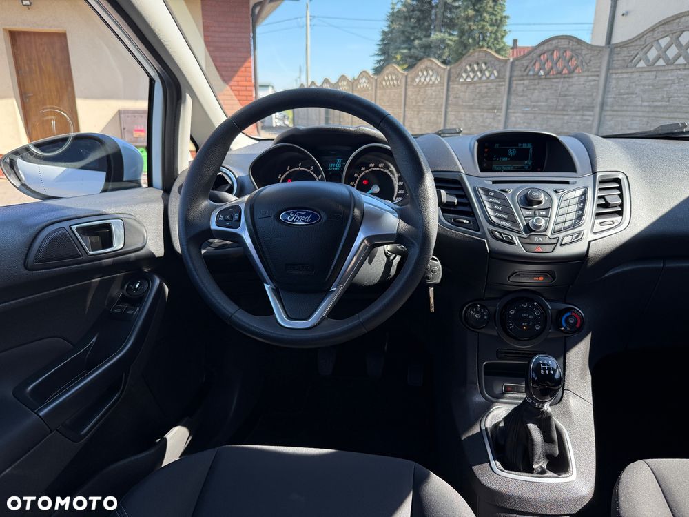 Ford Fiesta - 21