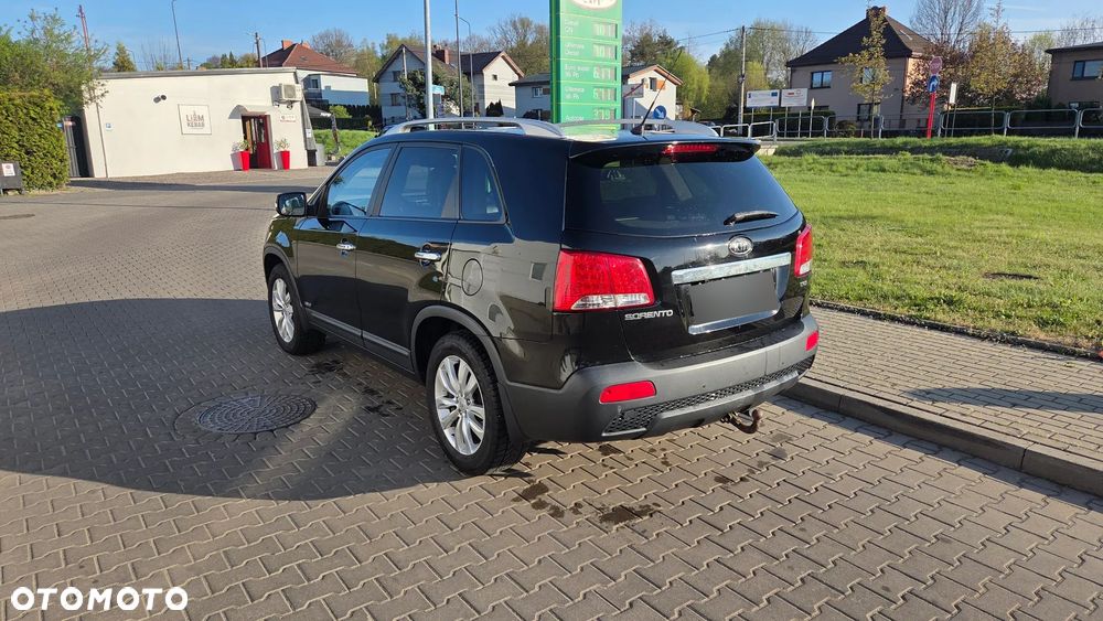 Kia Sorento - 2