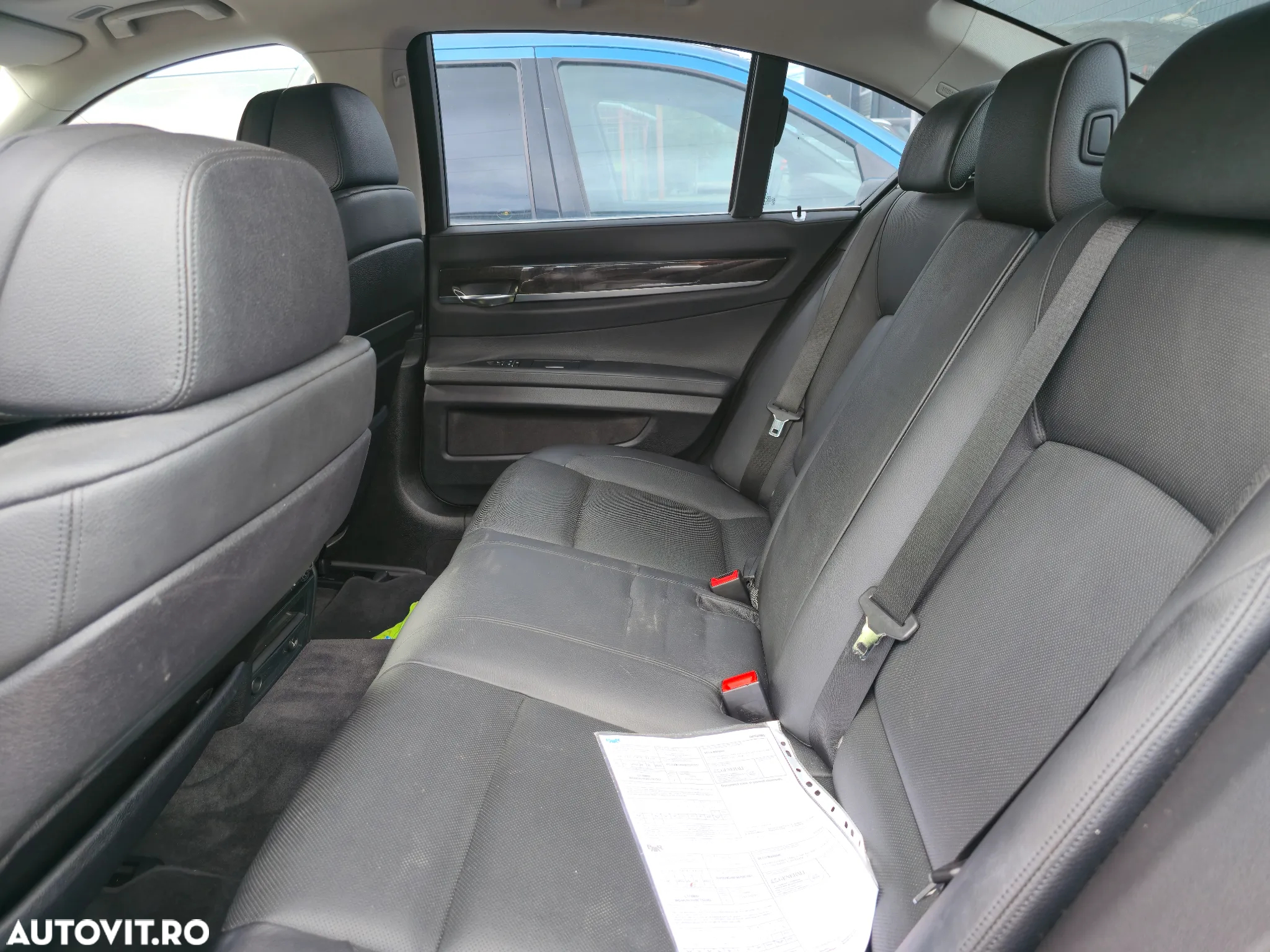 BMW Seria 7 - 8