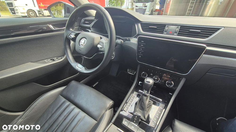 Skoda Superb 2.0 TSI 4x4 L&K DSG - 6