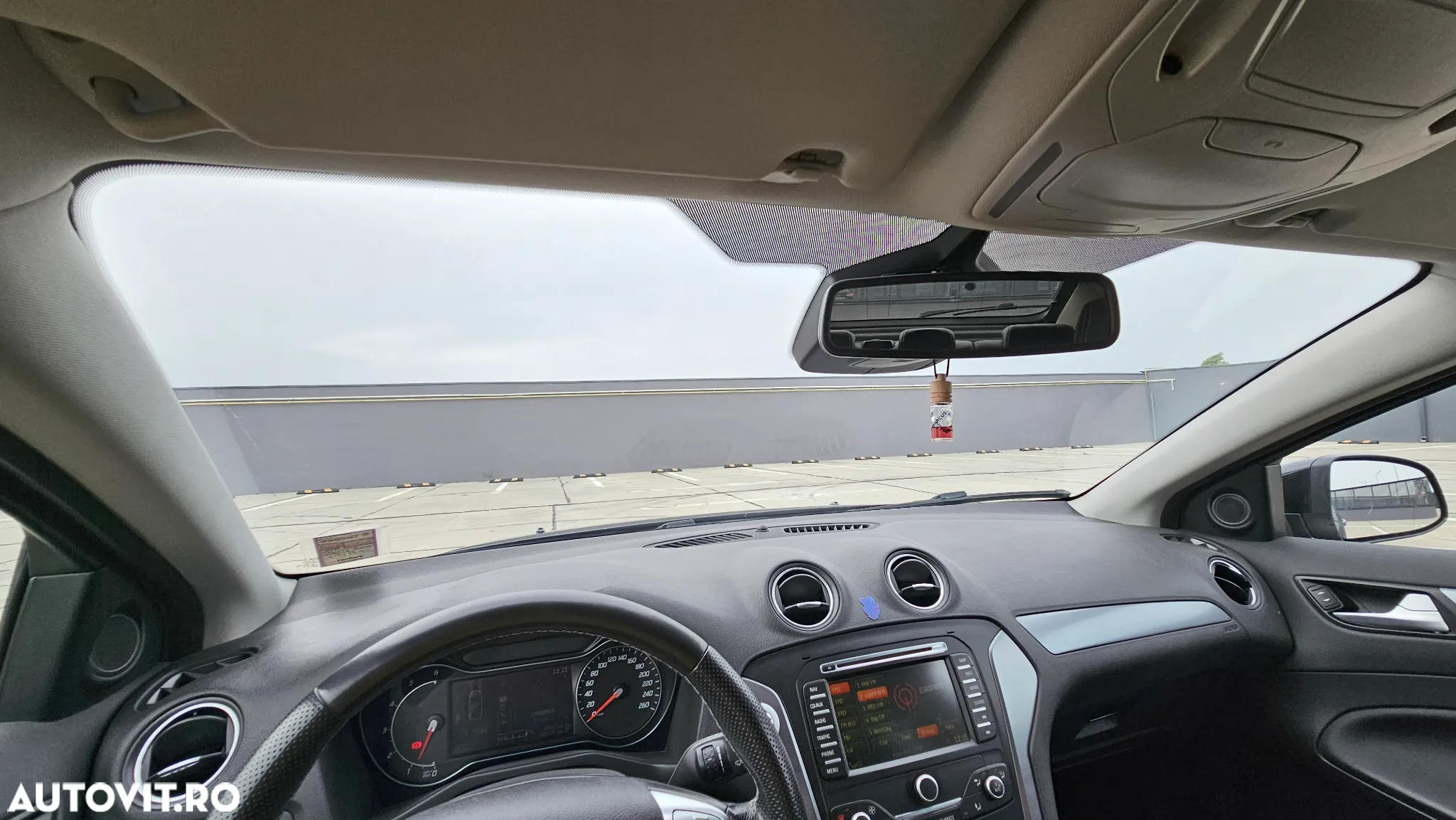 Ford Mondeo 2.0 TDCi Powershift Business Class - 19