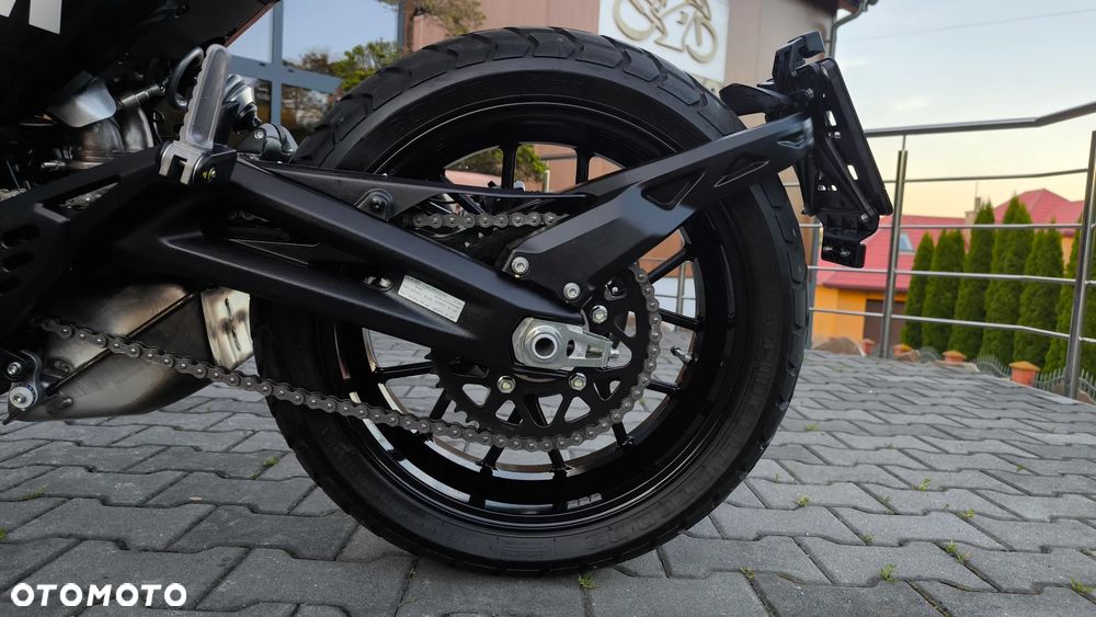 Ducati Scrambler - 33