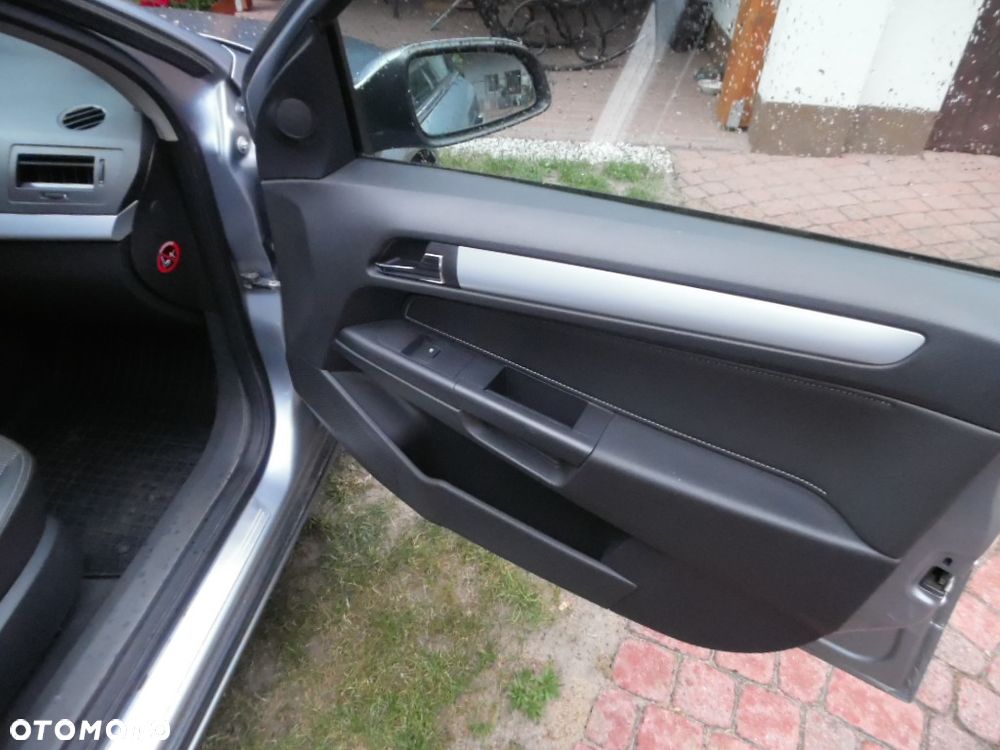 Opel Astra 1.7 CDTI - 7