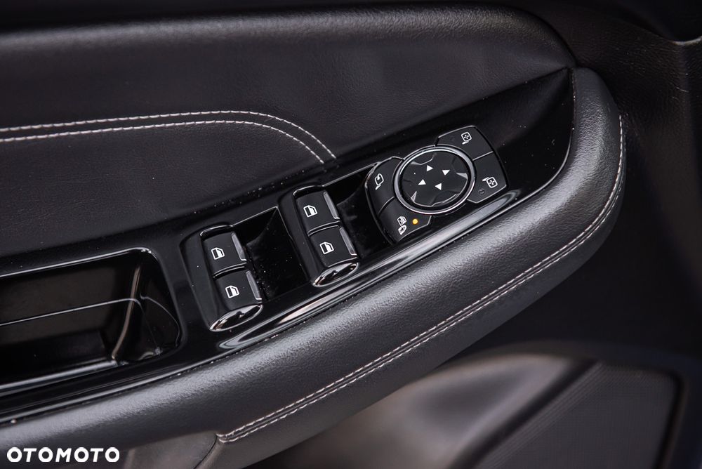 Ford S-Max 2.0 TDCi 4WD Titanium PowerShift - 23