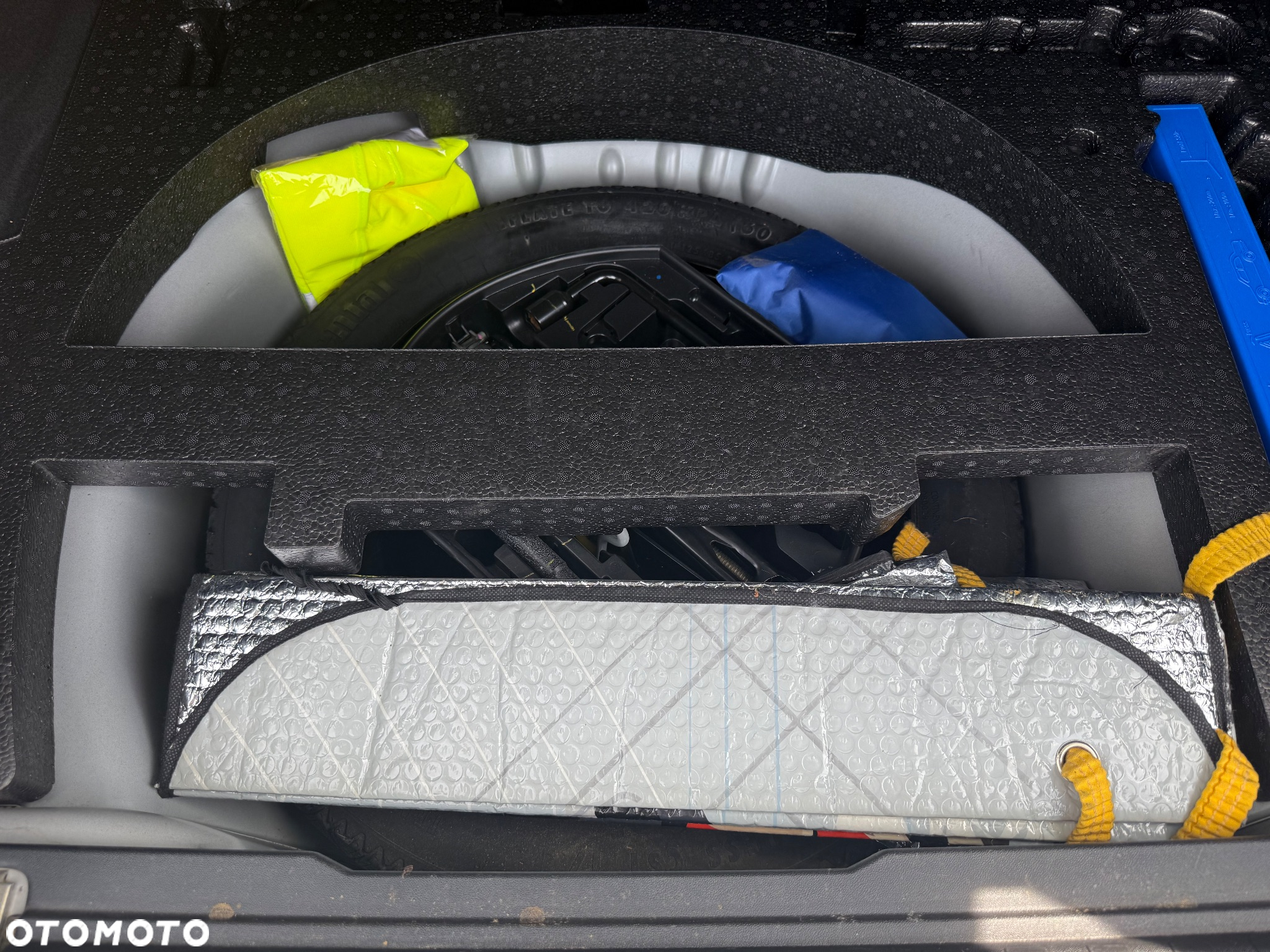 Peugeot 2008 1.2 Pure Tech Access EU6 - 19