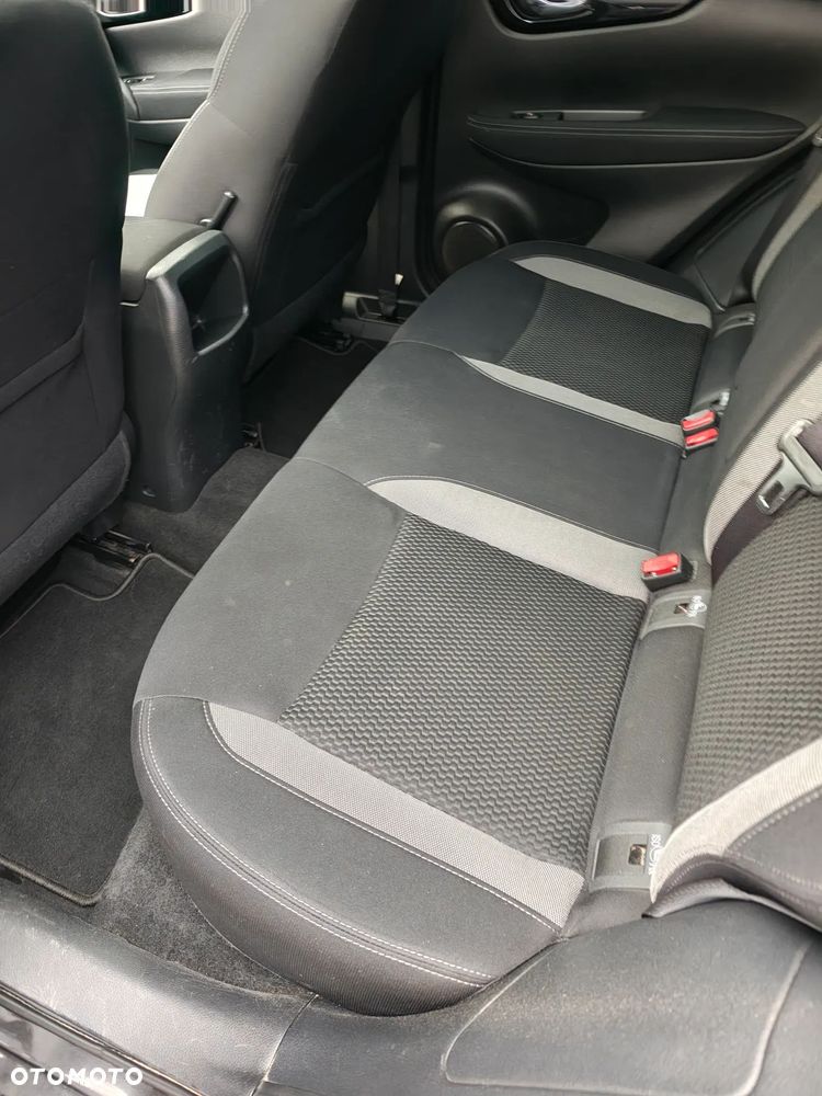 Nissan Qashqai 1.2 DIG-T Acenta - 26